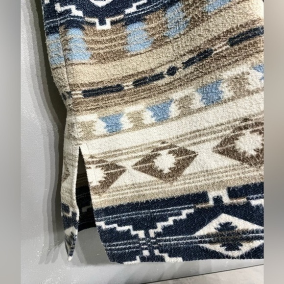 3/$30 _ VINTAGE | weekend edition Aztec western Navajo  button down vest- large - Picture 4 of 7